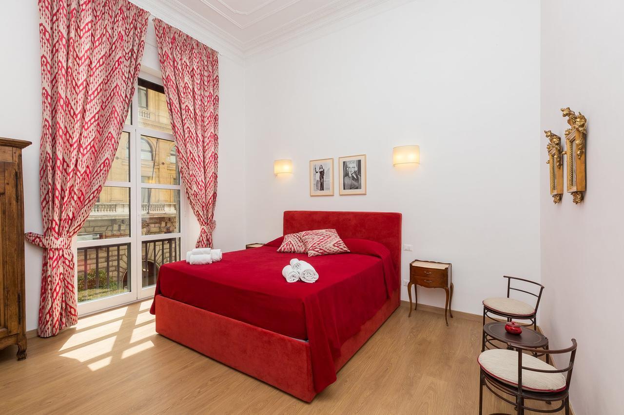 Prestigious Via Barberini Appartamento