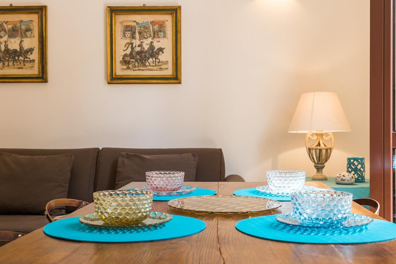 Prestigious Via Barberini Rom